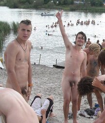 Public Outside Nude Gay Porn Boys Summer Beach 623fde1f889dd.jpg