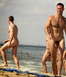 Public Outside Nude Gay Porn Boys Summer Beach 623fde2d61238.jpg