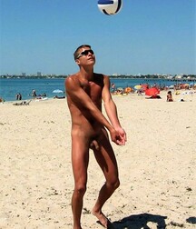 Public Outside Nude Gay Porn Boys Summer Beach 623fde69e1710.jpg