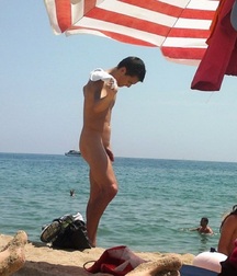 Public Outside Nude Gay Porn Boys Summer Beach 623fde8f9128e.jpg