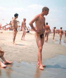 Public Outside Nude Gay Porn Boys Summer Beach 623fde9ddbbdb.jpg