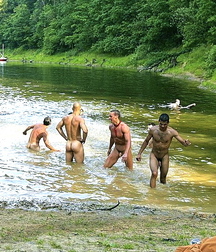 Public Outside Nude Gay Porn Boys Summer Beach 623fdebd0c774.jpg