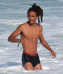 Jaden 5bf8bc3463996.jpg