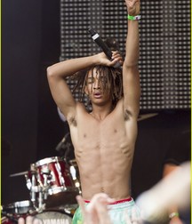 Jaden 5bf8bc390e45b.jpg
