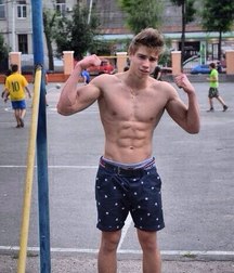 Filipp 5bf8be7762516.jpg