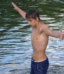 Philip 5bffd9f722383.jpg