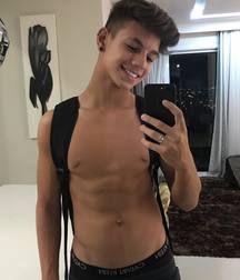 Rafael 5c015a5cc0d46.jpg