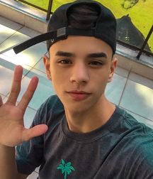 Lucas 5c3c9b1147b25.jpg