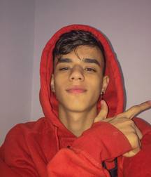 Lucas 5c3c9b16c7876.jpg