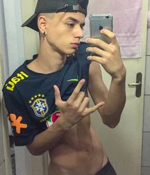 Lucas 5c3c9b2018c19.jpg