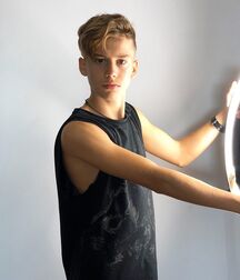 Boypourri 19 (no porn, no nudes) Twink Tube 60d1dc72c96ac.jpg
