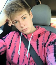 Boypourri 19 (no porn, no nudes) Twink Tube 60d1dc7828c01.jpg