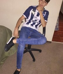 Beauty Boys 5c7ef3d02864e.jpg
