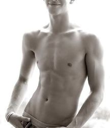 Beauty Boys 2 5c7fe253bcd5d.jpg