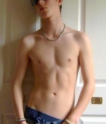 Beauty Boys 2 5c7fe2640aaab.jpg