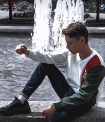 Beauty Boys 2 5c7fe265aa0f8.jpg