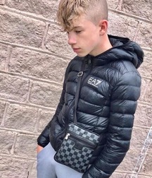 Beauty Boys 2 5c7fe27ba6831.jpg