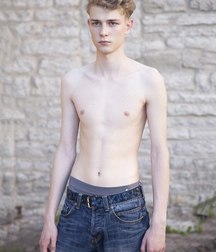Beauty Boys 2 5c7fe2a79ebb7.jpg