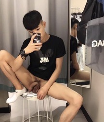 Cock Time Beauty 5c7ff395700e5.jpg