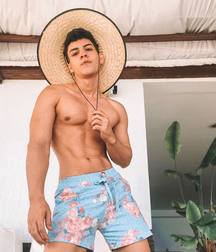 Gustavo Tomás