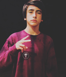 beautiful boys 5c48f3fd3441c.jpg