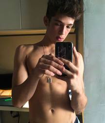 beautiful boys 5c48f40b7e03d.jpg