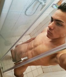 Hot latinos 5c5c60ee29dea.jpg