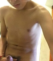 Sexy boys 5c7e98548396b.jpg