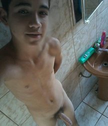 Sexy boys 5c7e985a7b5cf.jpg