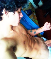 naked boys 5c80513bef49d.jpg