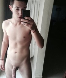 naked boys 5c805151c6b57.jpg