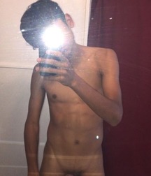 naked boys 5c914aebdc7b9.jpg