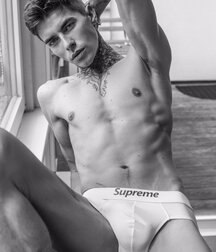 gay porn Russian male 60f59ef7da955.jpg
