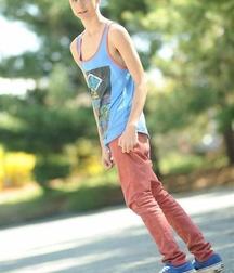 Uploaded by:VOM 5c04de2bddd6c.jpg