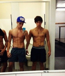 Internet Boys and Men 5c7c728097999.jpeg