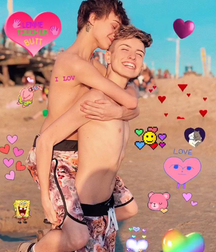 Internet Boys and Men 5c7c728a5e161.jpeg