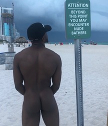 Sexy Boys - 156 5cb4e17ad647a.jpg