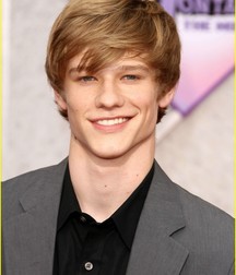 Lucas Till 5cc4ec4c0a134.jpg