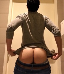 Sexy Boys - 188 5cdd7119db37a.jpg