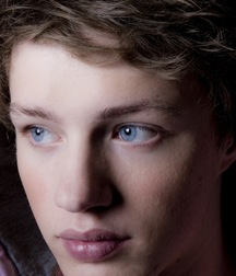 Beautiful Boys - 5 5cdf3ffd43ac7.jpg