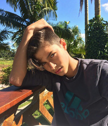 Beautiful Boys - 5 5cdf400d5236a.jpg