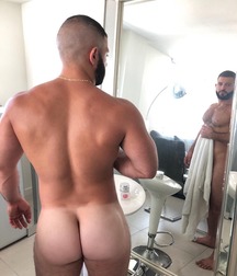 Sexy Boys - 190 5ce07f45112ee.jpg