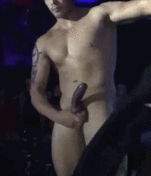 Sexy Boys - 200 5ceec9db6baec.gif