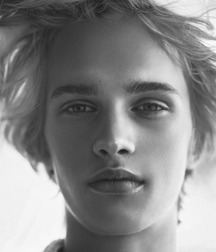 Beautiful Boys -10 5cf887fd28a81.jpg