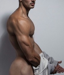 Sexy Boys - 210 5d016f543a3e0.jpg