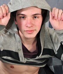 Beautiful Boys - 12 5d02510437b0e.jpg