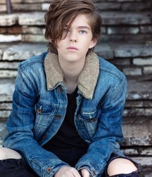 Beautiful Boys - 14 5d0b8d9af1798.jpg