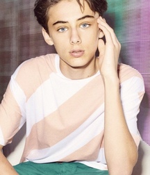 Beautiful Boys - 15 5d12b4ad70d2a.jpg