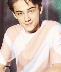 Beautiful Boys - 15 5d12b4b1830be.jpg