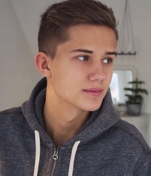 Beautiful Boys - 15 5d12b4b568fba.jpg